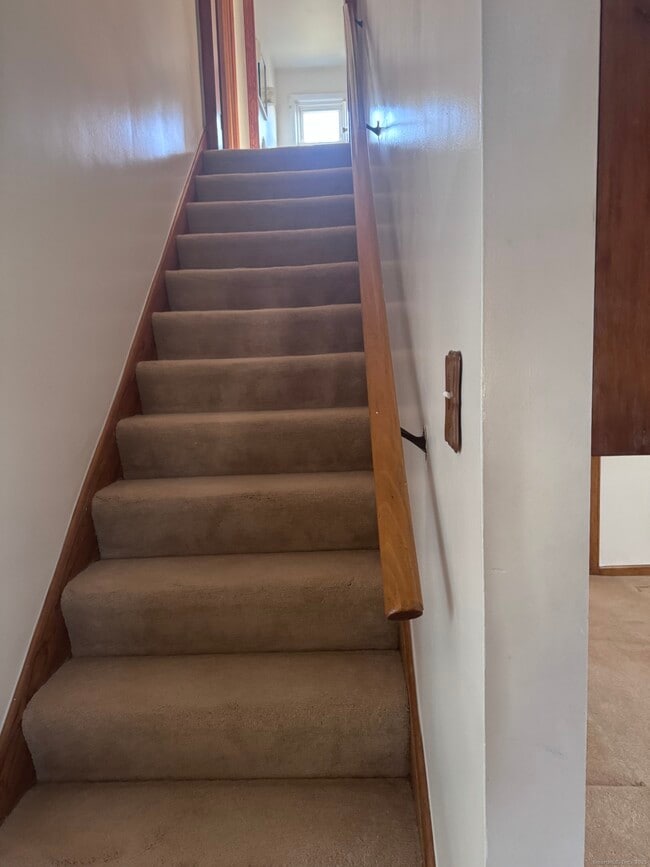 Building Photo - 212 Dayton Rd