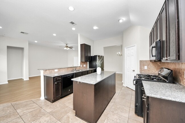 Building Photo - 6431 Westward Wood Way