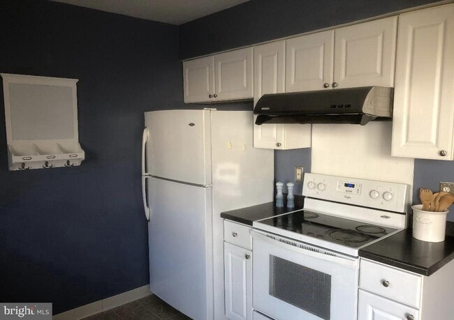 Building Photo - 623 Candlestick Ln