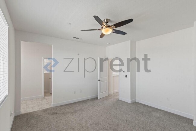 Building Photo - 109 Tranquil Ln