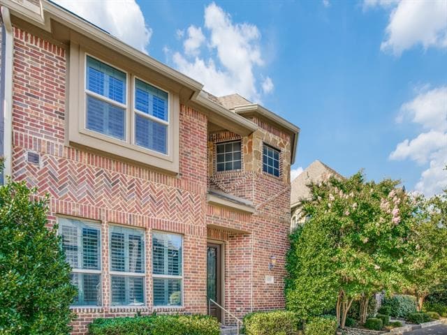 Building Photo - 1213 Crockett St