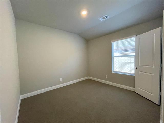 Building Photo - 2176 Gill Star Dr