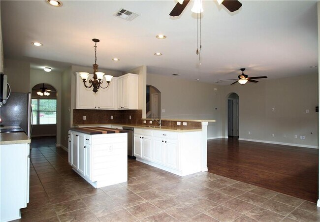 Building Photo - 2502 Elkhorn Ranch Rd