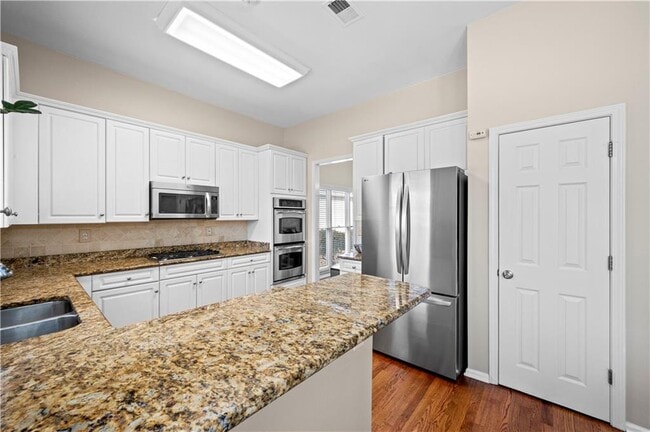 Building Photo - 2239 Snug Harbor NE