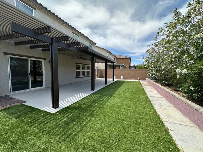 Building Photo - 7758 Meng Ct