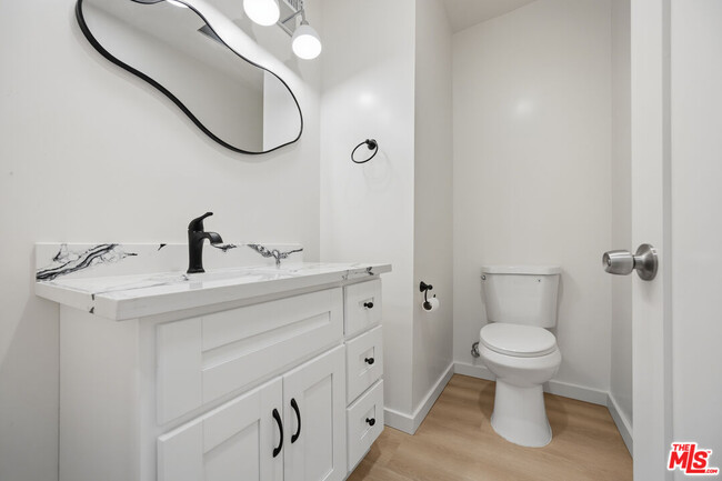 Building Photo - 3015 Stocker Pl