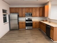 Building Photo - 132 Darley Dale Loop