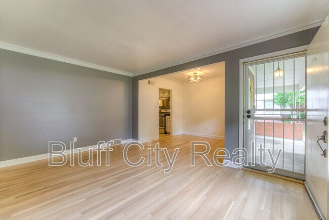 Building Photo - 4560 Boyce Rd
