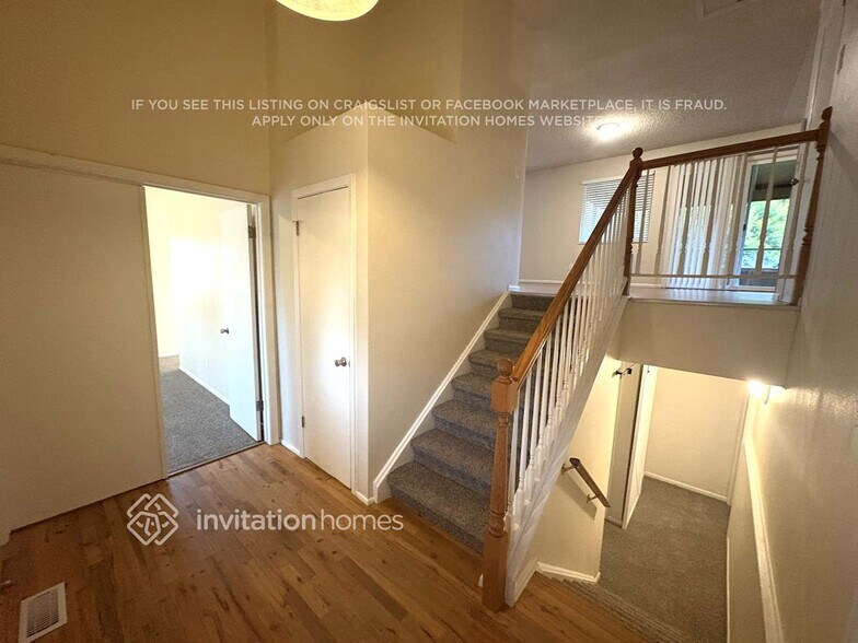 Building Photo - 455 Hickory Pl