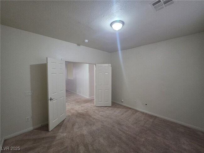 Building Photo - 3608 Tundra Swan St