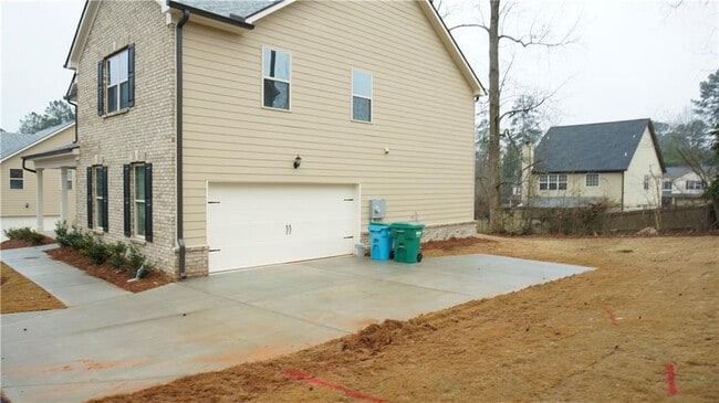 Building Photo - 6045 Williams Rd