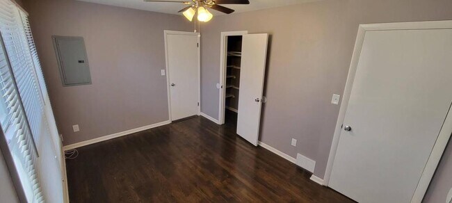 Building Photo - 629 S Troost St