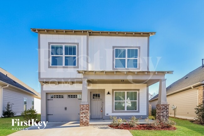 Building Photo - 2762 Village Pl