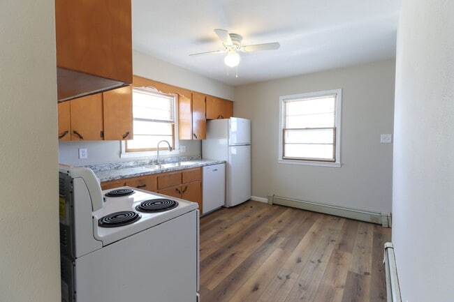 Building Photo - 306 MO-124