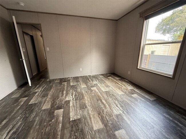 Building Photo - 2243 County Rd 130