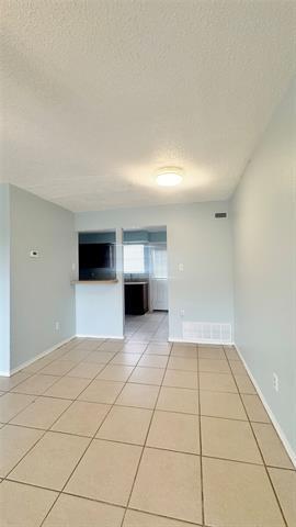 Building Photo - 2817 Wimbledon Ct