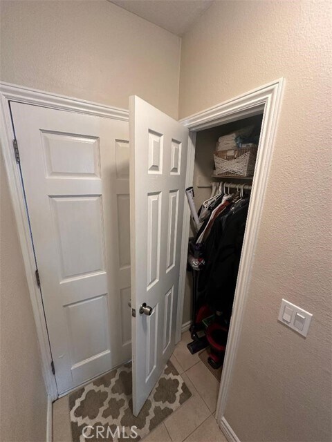 Building Photo - 202 Colton St