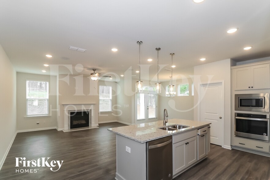 Building Photo - 46 Overview Ct