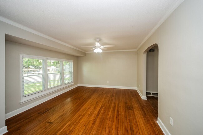 Building Photo - Beautiful House for Rent in Berclair-Highl...