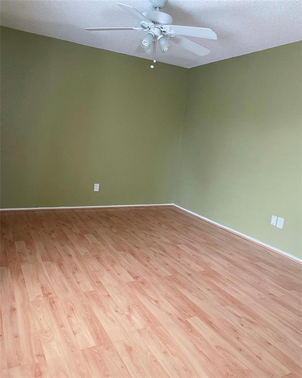 Building Photo - 12975 Wirevine Ln