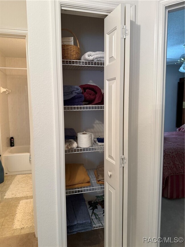 Building Photo - 2858 E Marcia St