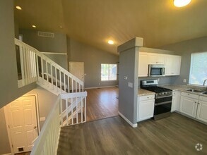 Building Photo - Beautiful 4 Home In Cottonwood area of Parker