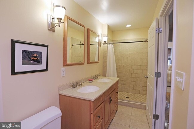 Building Photo - 3410 Harmony Ct