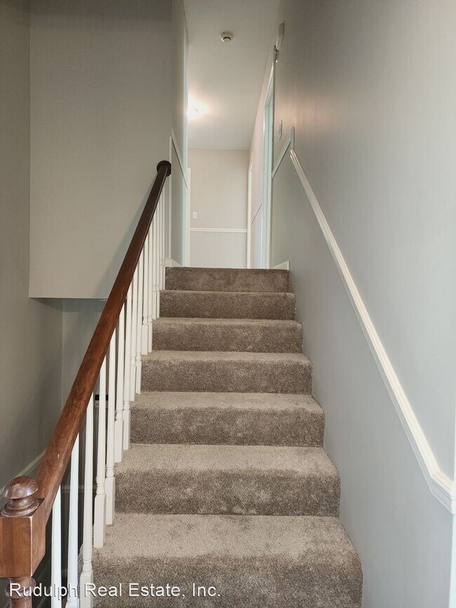 Building Photo - 4 br, 2.5 bath House - 1856 Catala Rd.