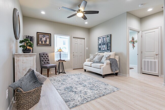 Model Unit - 1607 N Sugar Rd