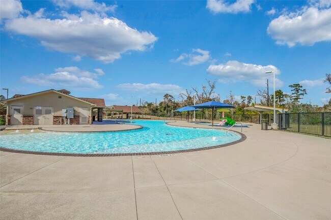 Building Photo - 4759 Creekside Hvn Trl