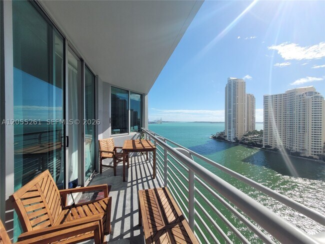 Building Photo - 325 S Biscayne Blvd