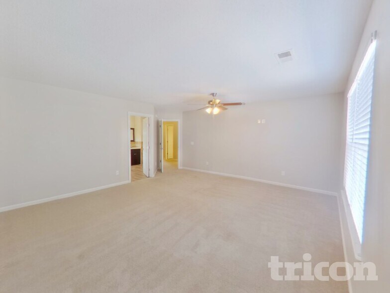 Building Photo - 237 Tea Olive Ave