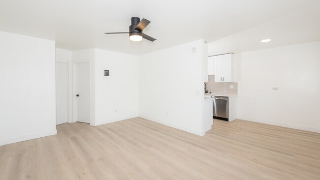 Building Photo - Ivy Street Apartments