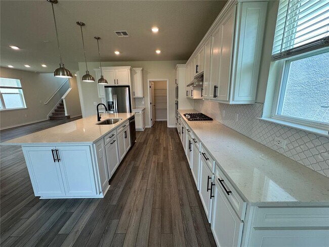 Building Photo - 10355 Parkview Reserve Ln