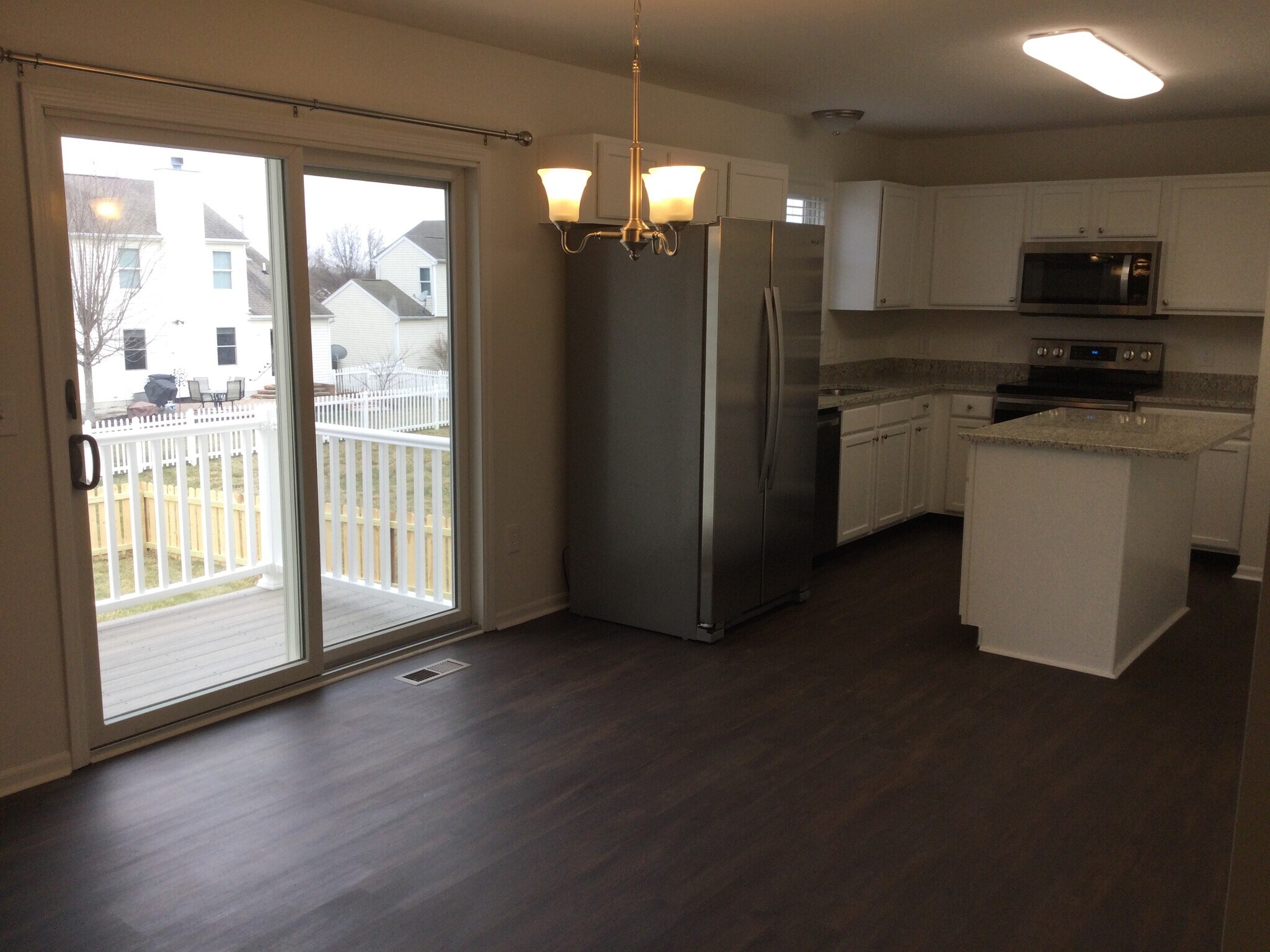 Building Photo - 7885 Butterfield Ln