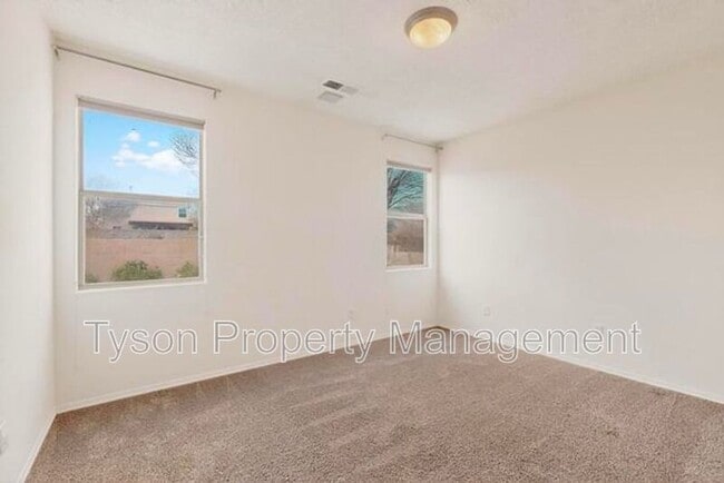 Building Photo - 10309 Longmont Pl NW