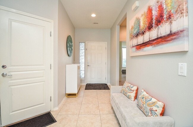 Building Photo - 9422 Herons Grove Ln