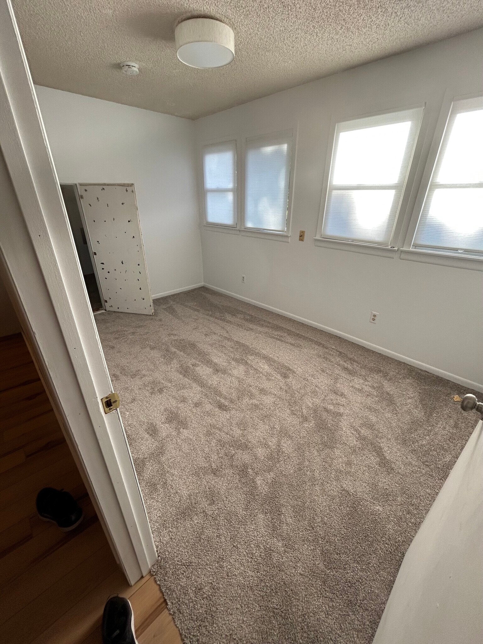 2nd floor bedroom 6 - 670 S Governor St