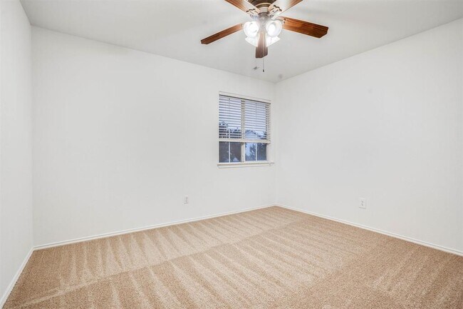 Building Photo - 3756 Top Rock Ln