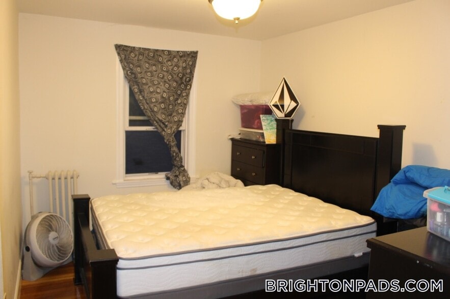 Building Photo - 22 Chiswick Rd