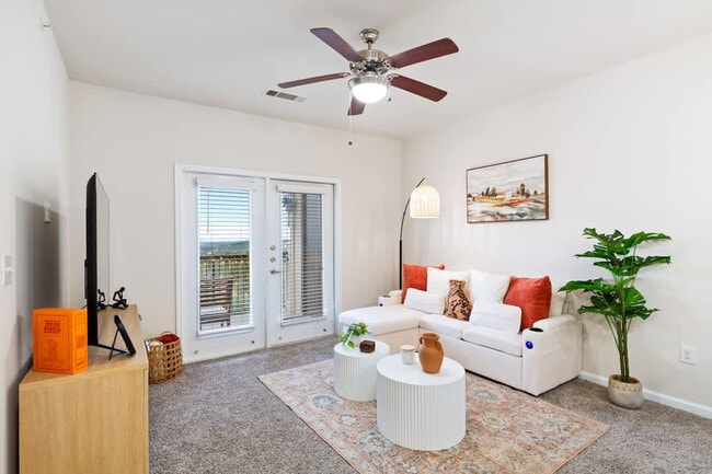 Primary Photo - 9301 Old Bee Caves Rd