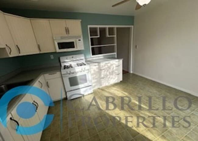 Building Photo - 3560 38th St