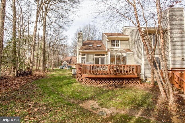 Building Photo - 100 Spring Pl Way