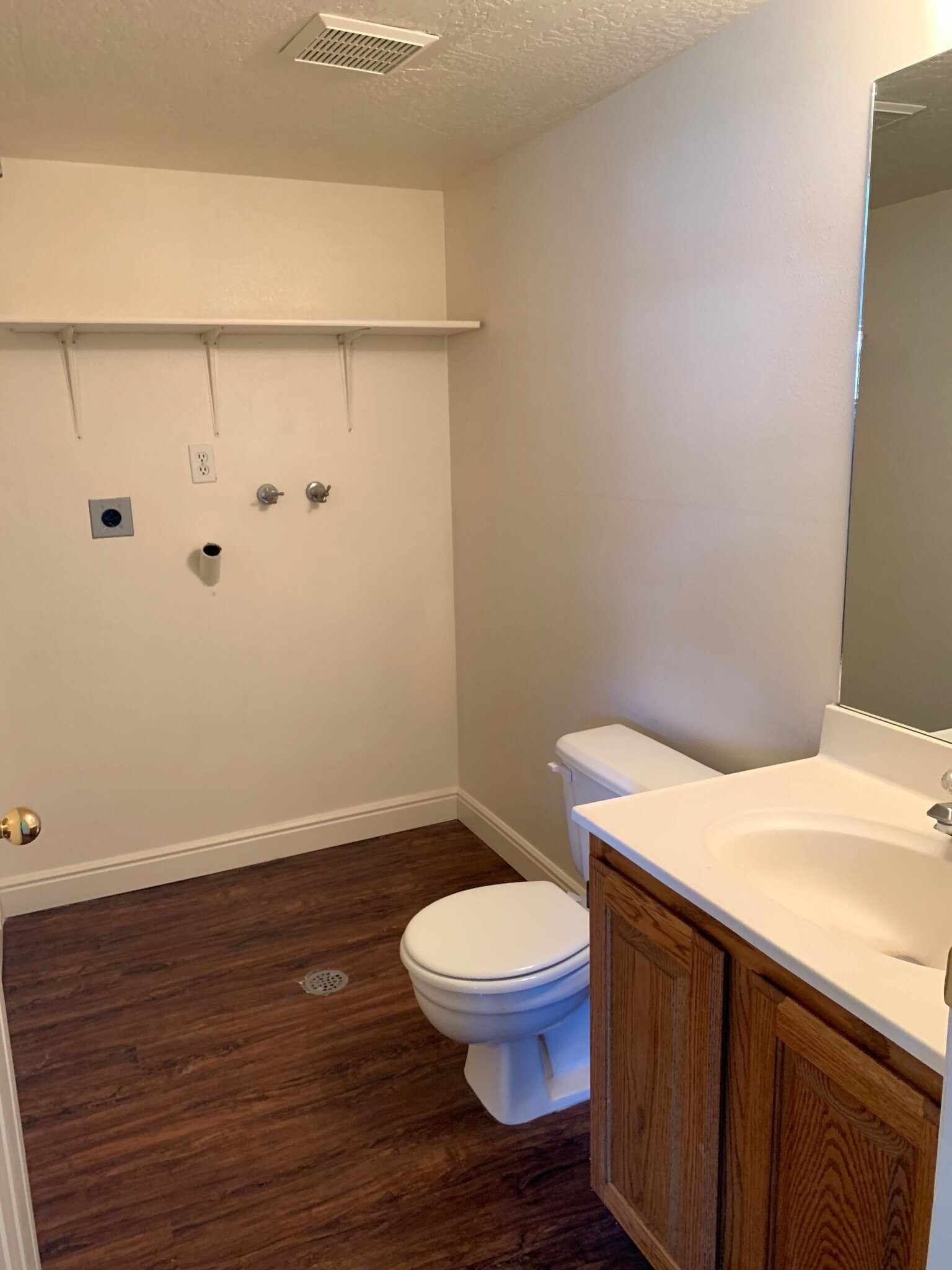 Building Photo - 203 N 450 W