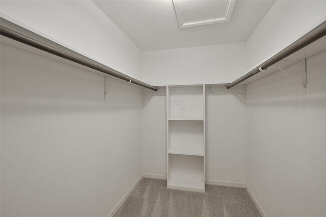 Building Photo - 12955 Woodforest Blvd