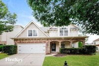 Building Photo - 3040 Scottcrest Way