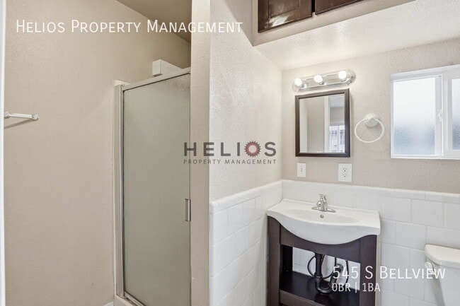 Building Photo - 545 S Bellview-