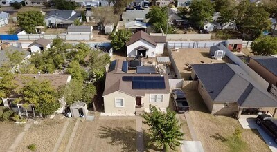 Building Photo - 916 Patton Dr