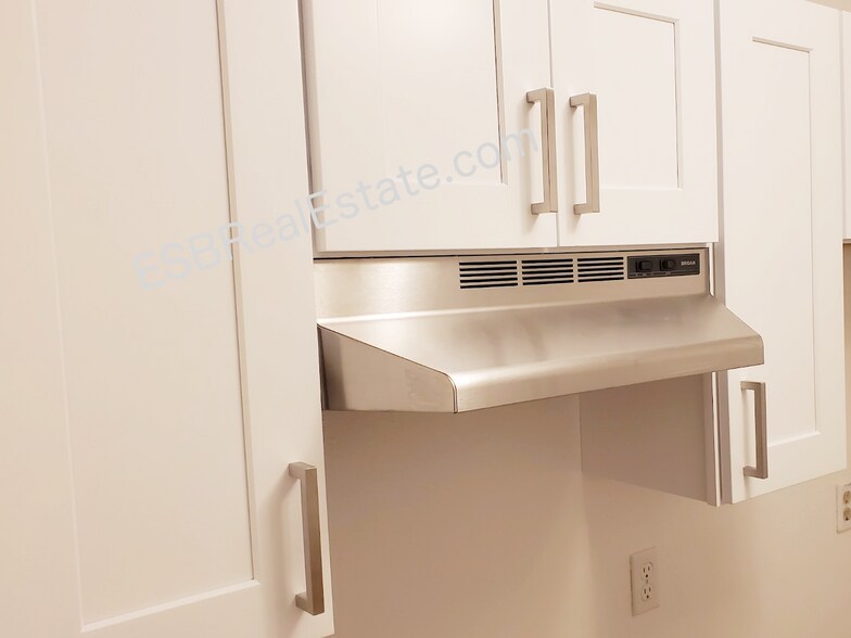 New kitchen cabinets. - 1633 18th St