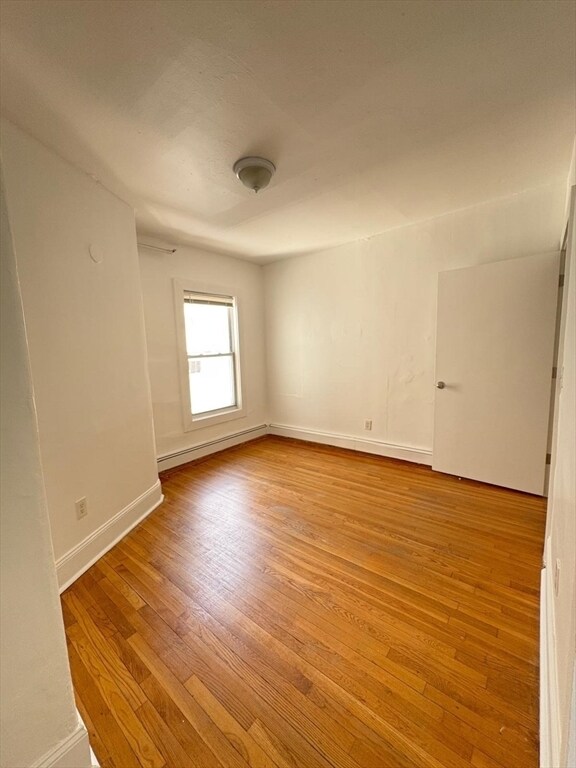 Building Photo - 135 Chestnut St